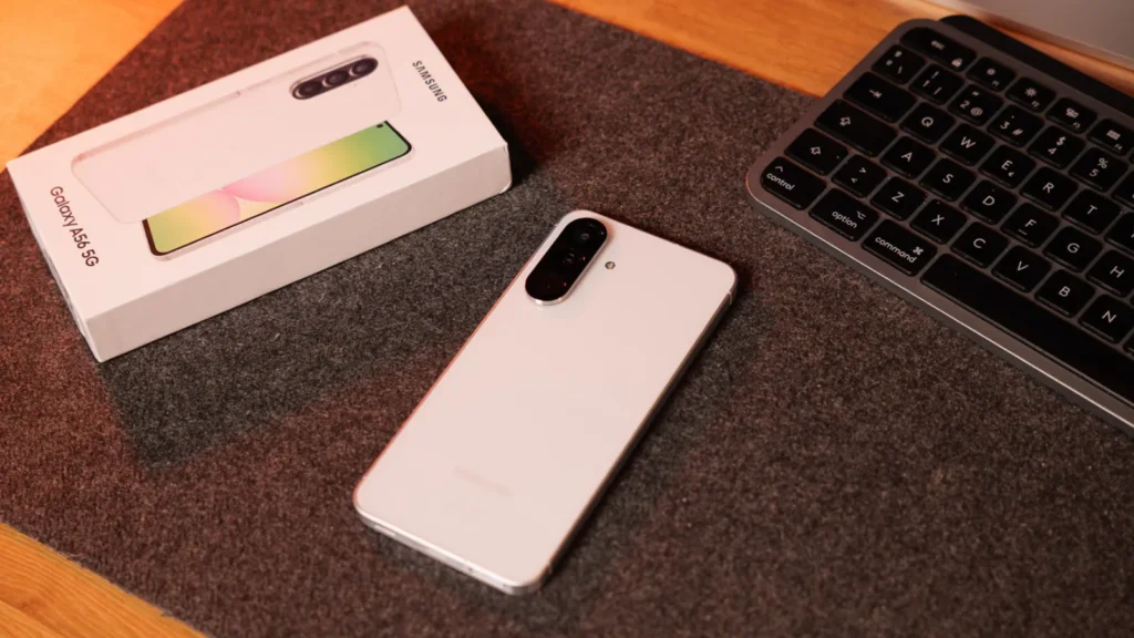 Los últimos móviles Samsung Galaxy: cuál elegir según lo que buscas – IES Rosa Chacel 16 Diseño trasero del Samsung Galaxy A56